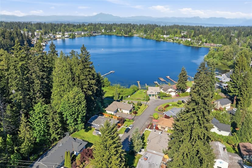 Property photo for 1216 118th Place SE, Everett photo 36