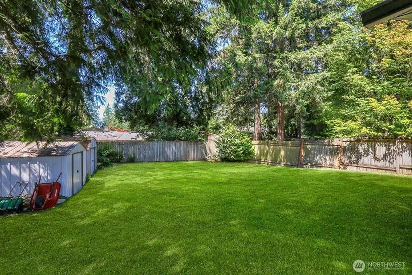 Property photo for 17532 24th Avenue SE, Bothell photo 18