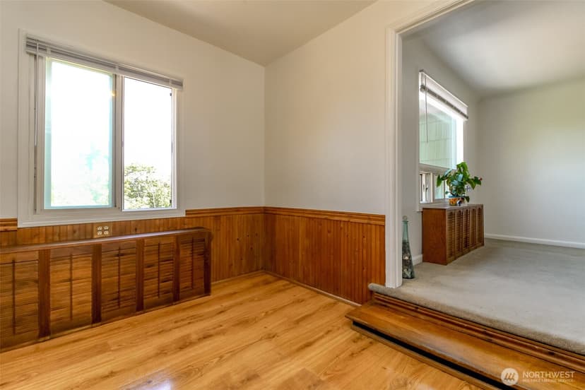 Property photo for 10082 Des Moines Memorial Drive S, Seattle photo 8
