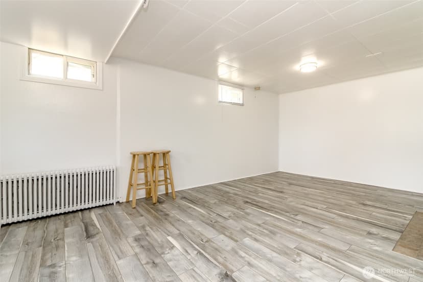 Property photo for 10082 Des Moines Memorial Drive S, Seattle photo 22
