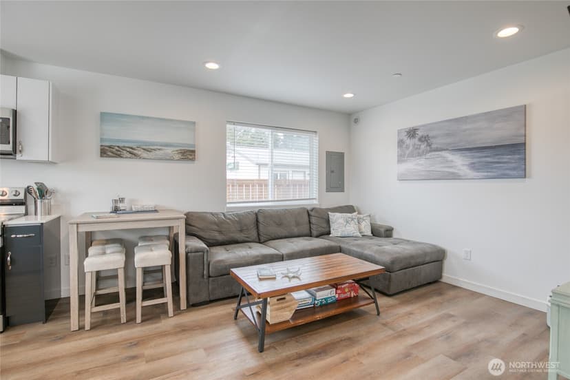 Property photo for 890 Magellan Avenue #1, Ocean Shores photo 6