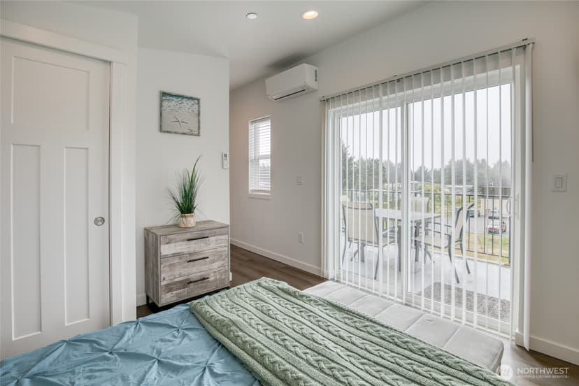 Property photo for 890 Magellan Avenue #1, Ocean Shores photo 19