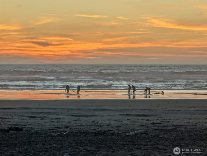 Property photo for 890 Magellan Avenue #1, Ocean Shores photo 22