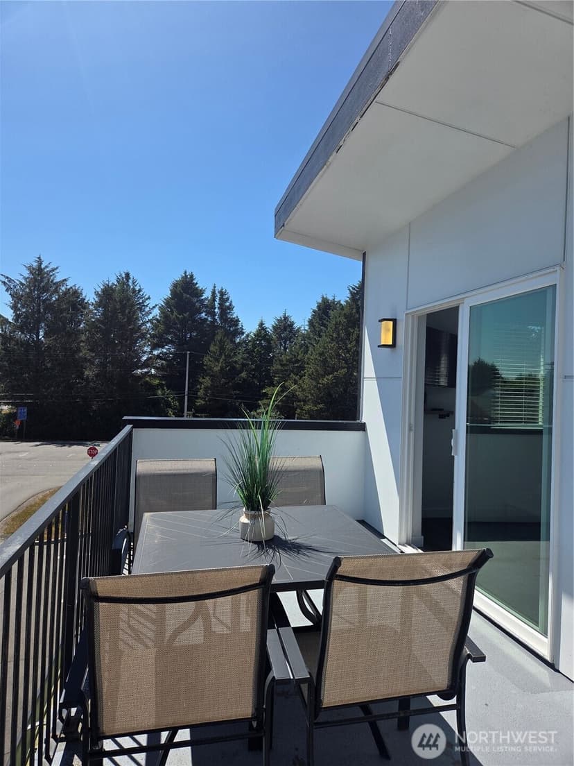 Property photo for 890 Magellan Avenue #1, Ocean Shores photo 21