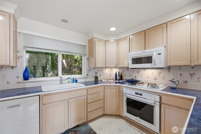 Property photo for 8221 53rd Avenue W #55, Mukilteo photo 16