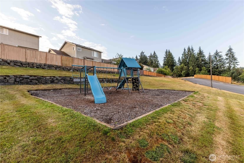 Property photo for 5776 Gateway Lane NE, Bremerton photo 29