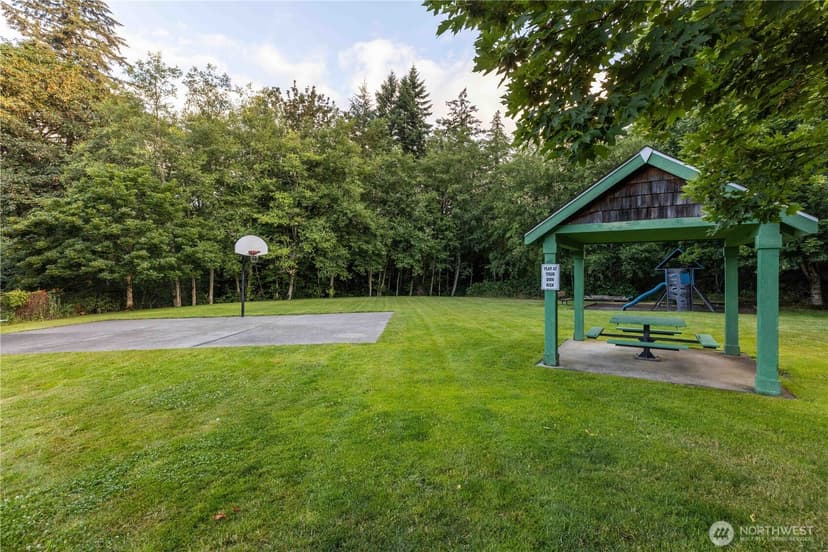Property photo for 5776 Gateway Lane NE, Bremerton photo 28