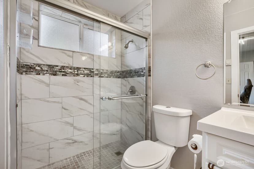 Property photo for 18608 SE 265th Street, Covington photo 16
