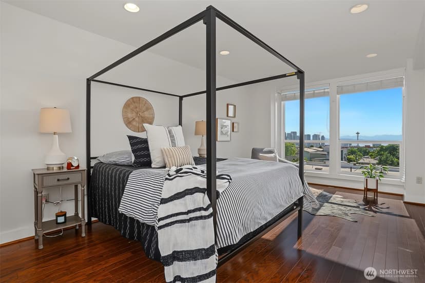 Property photo for 427 13th Avenue E #C, Seattle photo 19
