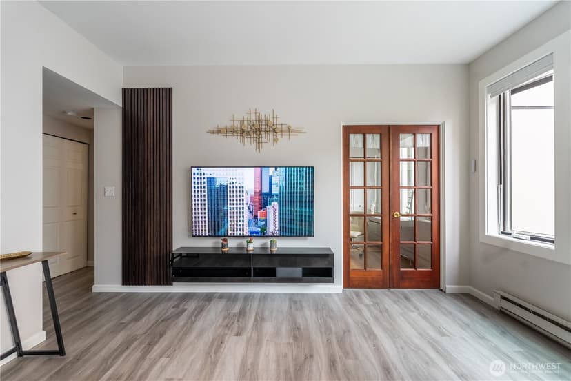 Property photo for 2700 4th Avenue #503, Seattle photo 11