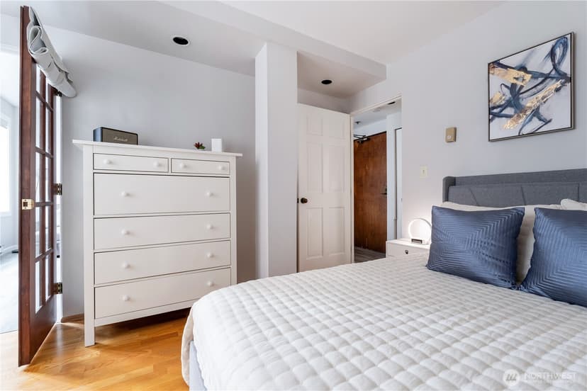 Property photo for 2700 4th Avenue #503, Seattle photo 23