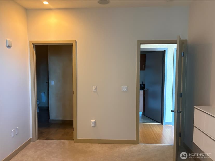 Property photo for 2033 2nd Avenue #2302, Seattle photo 13