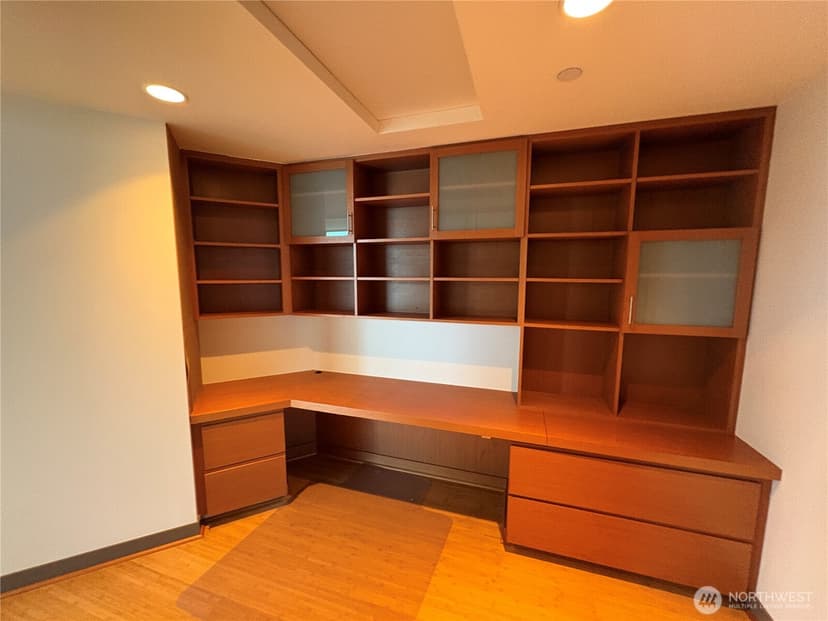 Property photo for 2033 2nd Avenue #2302, Seattle photo 26