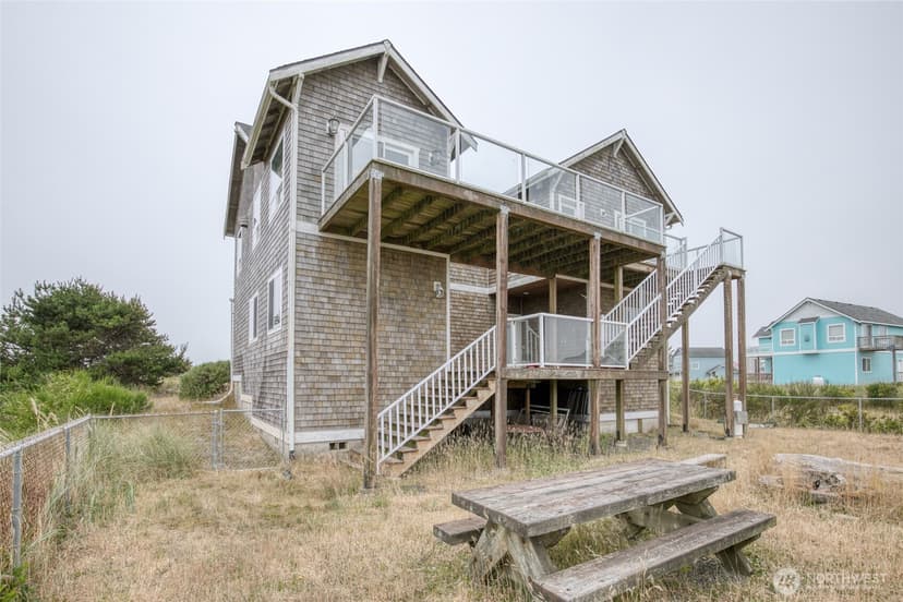 Property photo for 470 West Wind Street, Ocean Shores photo 31