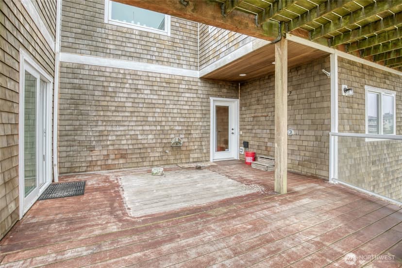 Property photo for 470 West Wind Street, Ocean Shores photo 33