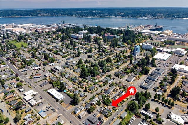 Property photo for 332 Bryan Avenue, Bremerton photo 2