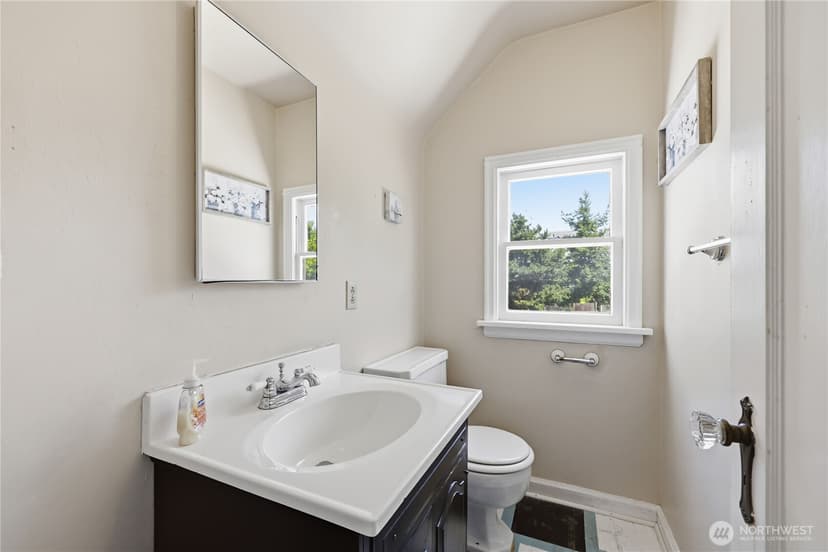 Property photo for 332 Bryan Avenue, Bremerton photo 33