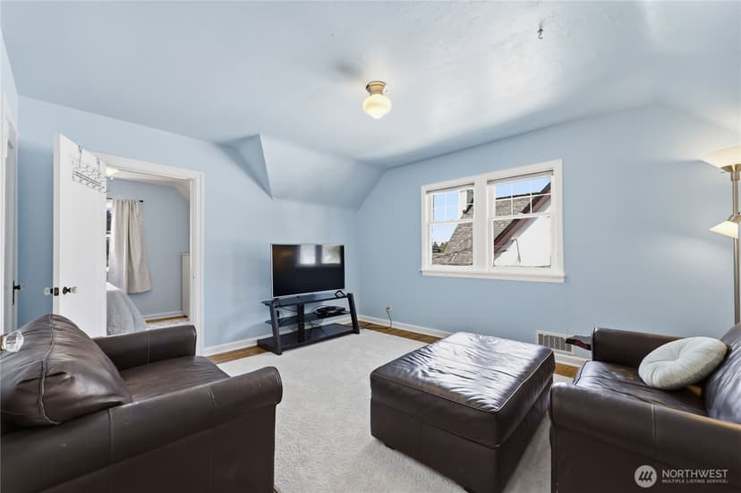 Property photo for 332 Bryan Avenue, Bremerton photo 30