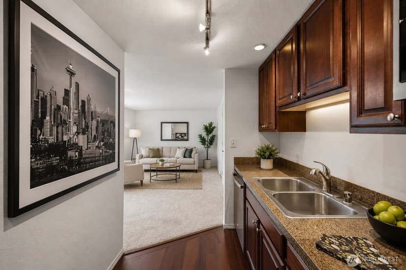 Property photo for 14300 32nd Avenue NE #410, Seattle photo 3