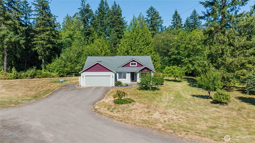 Property photo for 20877 Stottlemeyer Road NE, Poulsbo photo 2