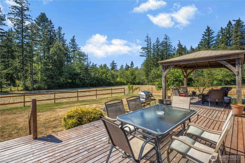 Property photo for 20851 Stottlemeyer Road NE, Poulsbo photo 23