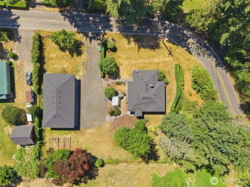 Property photo for 4766 Erlands Point Road NW, Bremerton photo 32