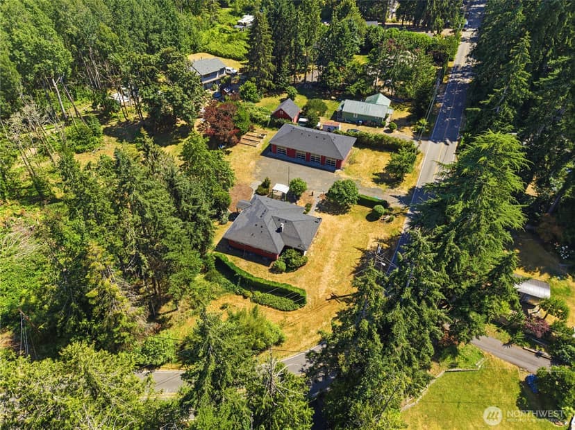 Property photo for 4766 Erlands Point Road NW, Bremerton photo 31