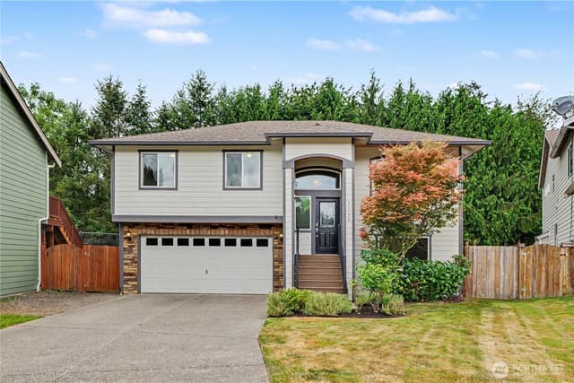 Property photo for 1100 Grant Place, Snohomish