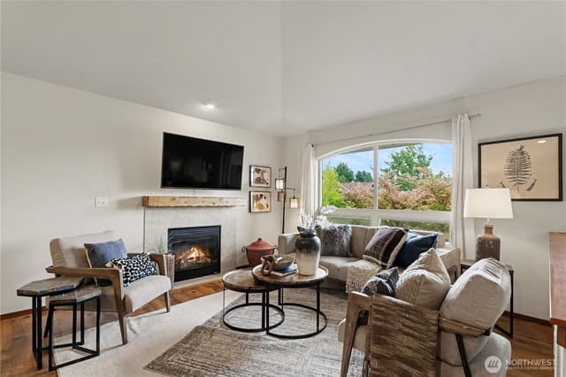 Property photo for 1100 Grant Place, Snohomish photo 4