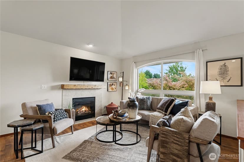 Property photo for 1100 Grant Place, Snohomish photo 4