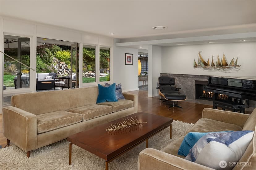 Property photo for 6340 NE Windermere Road, Seattle photo 5