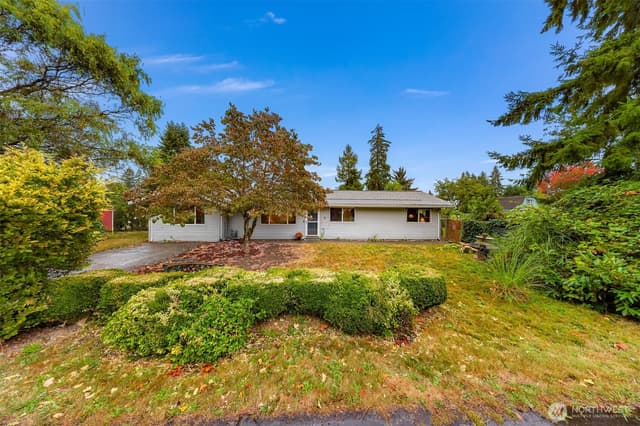 Property photo for 13006 160th Avenue SE, Renton