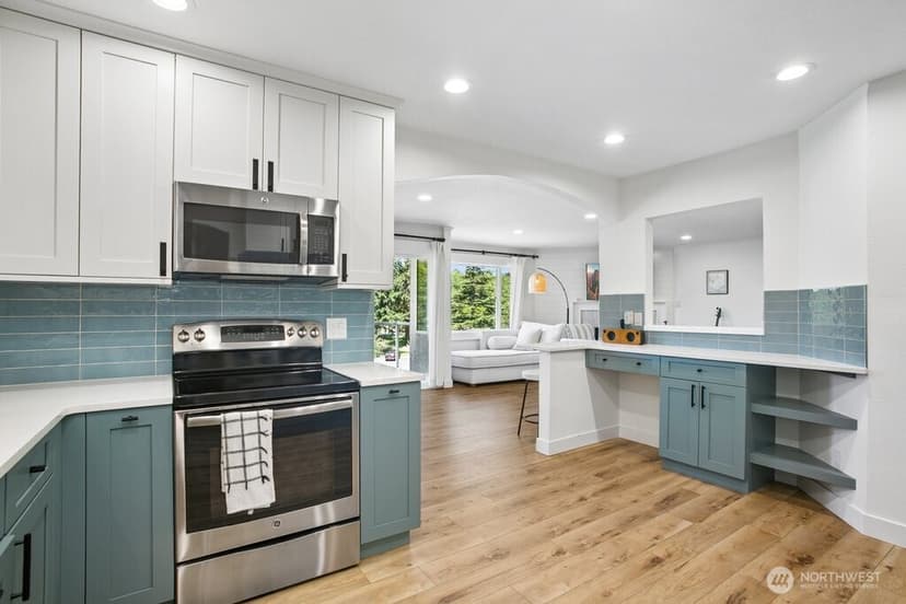 Property photo for 9715 NE Juanita Drive #B407, Kirkland photo 12