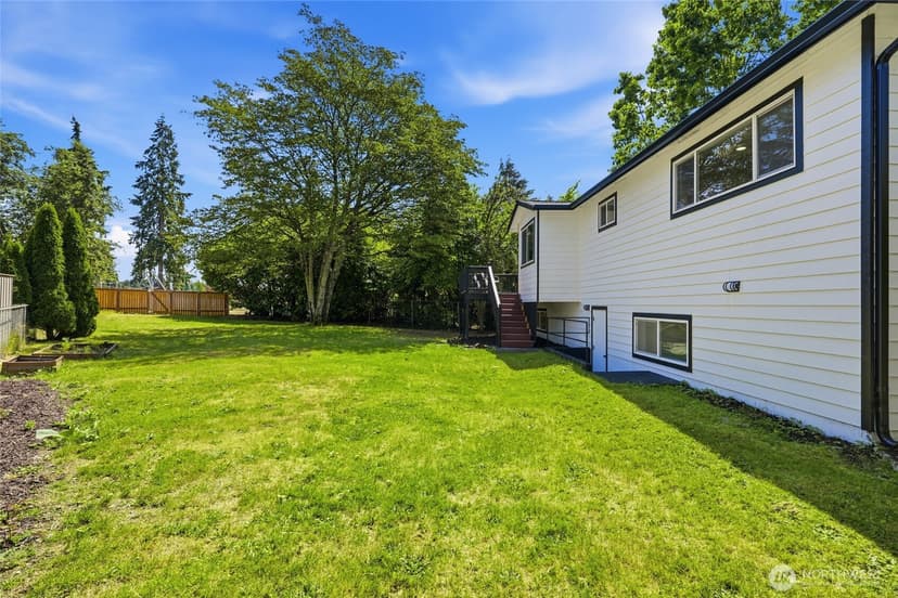Property photo for 12936 NE 130th St, Kirkland photo 30