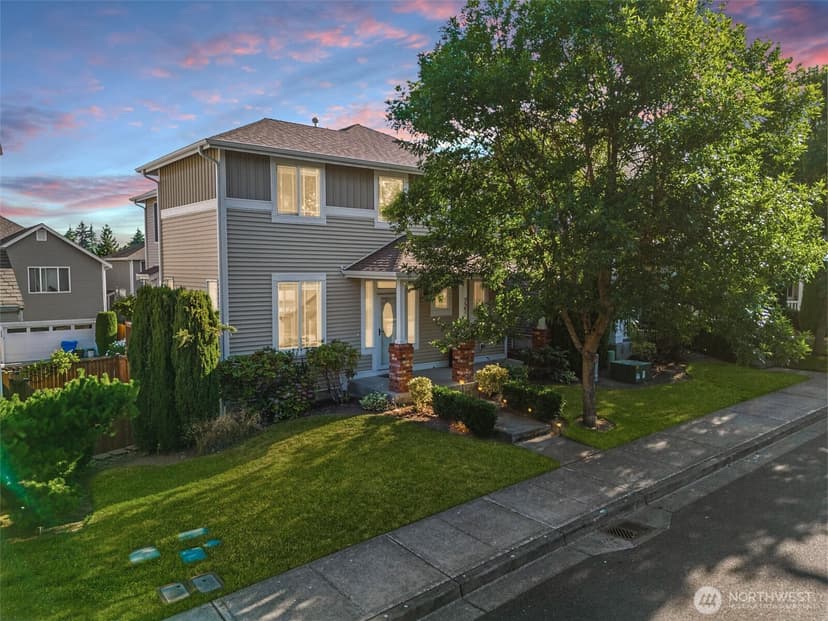 Property photo for 721 26th Avenue SW, Puyallup