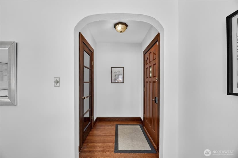 Property photo for 1318 N 76th Street, Seattle photo 3