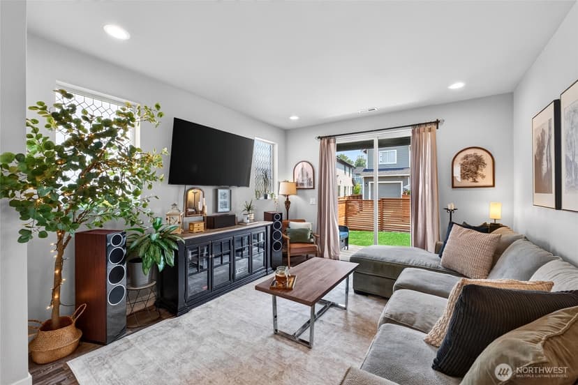 Property photo for 18852 129th Street E, Bonney Lake photo 11