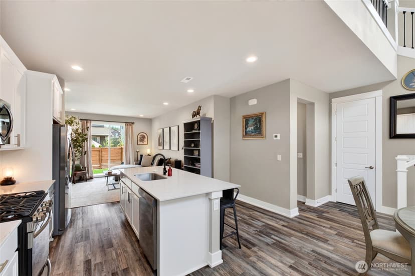 Property photo for 18852 129th Street E, Bonney Lake photo 7
