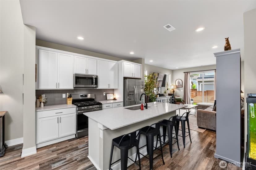 Property photo for 18852 129th Street E, Bonney Lake photo 9