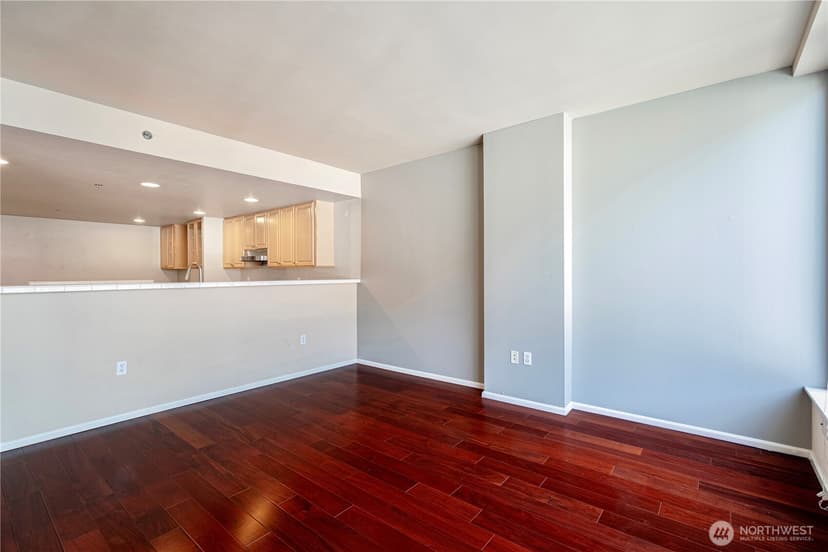 Property photo for 177 107th Avenue NE #1501, Bellevue photo 6