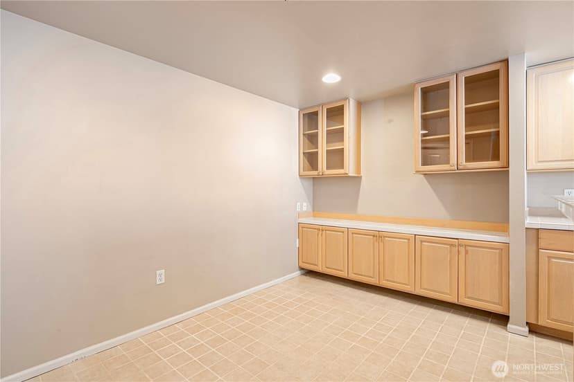 Property photo for 177 107th Avenue NE #1501, Bellevue photo 10