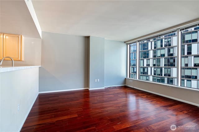 Property photo for 177 107th Avenue NE #1501, Bellevue photo 5