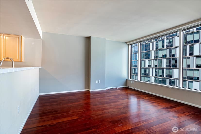 Property photo for 177 107th Avenue NE #1501, Bellevue photo 5