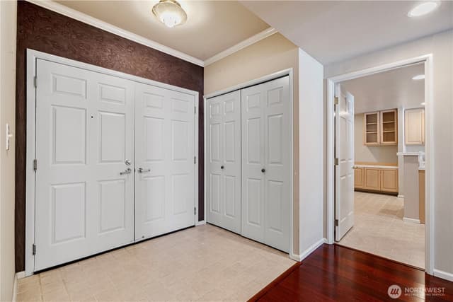 Property photo for 177 107th Avenue NE #1501, Bellevue photo 3