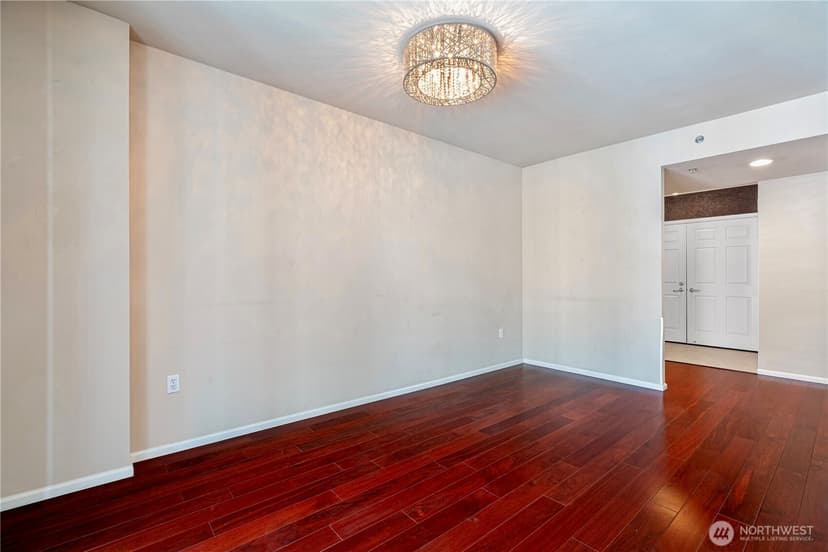 Property photo for 177 107th Avenue NE #1501, Bellevue photo 9