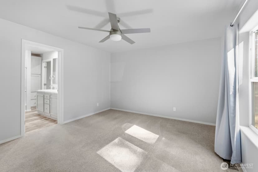Property photo for 13420 Glenwood Road SW, Port Orchard photo 30