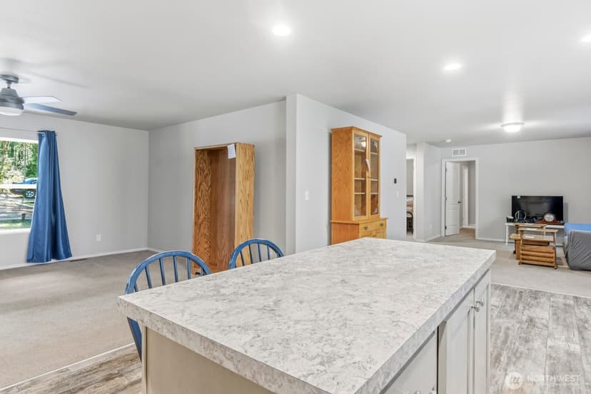 Property photo for 13420 Glenwood Road SW, Port Orchard photo 18