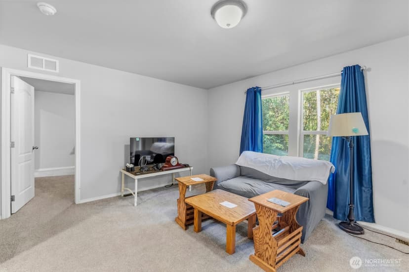 Property photo for 13420 Glenwood Road SW, Port Orchard photo 21
