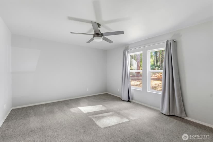 Property photo for 13420 Glenwood Road SW, Port Orchard photo 29