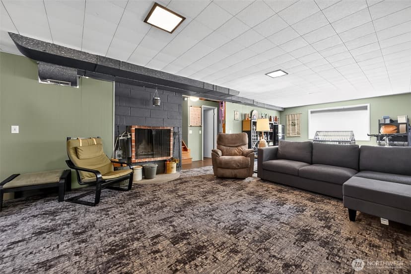Property photo for 9219 26th Avenue SW, Seattle photo 21
